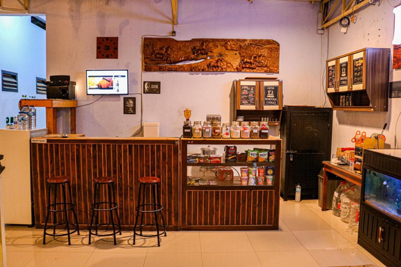 Bing Guest House Songgoriti エクステリア 写真